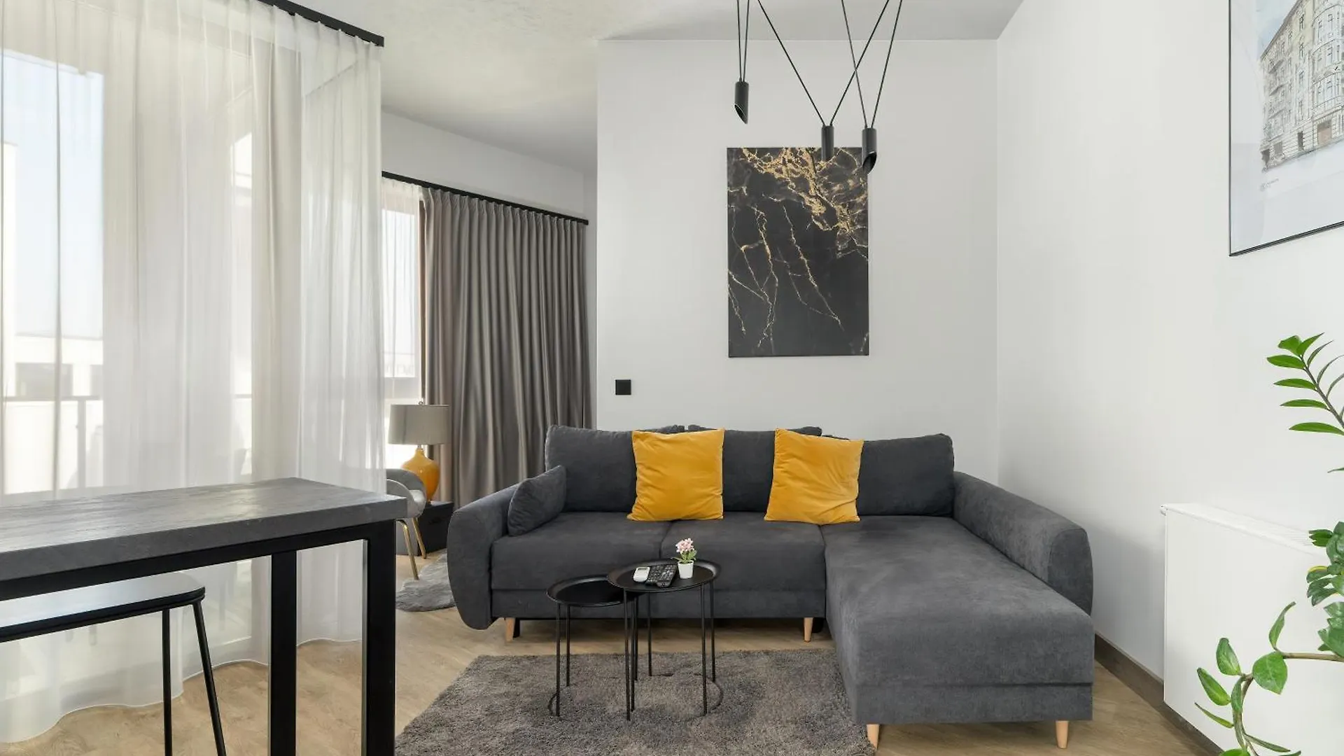 Rodzinne Studio Dla 5 Osob Poznan Klimatyzacja By Noclegi Renters