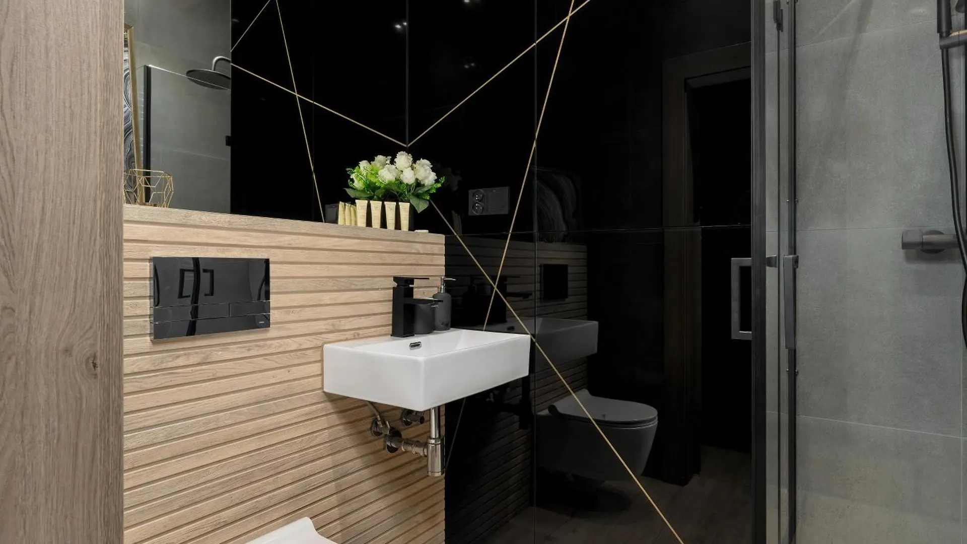 Apartment Rodzinne Studio Dla 5 Osob Poznan Klimatyzacja By Noclegi Renters